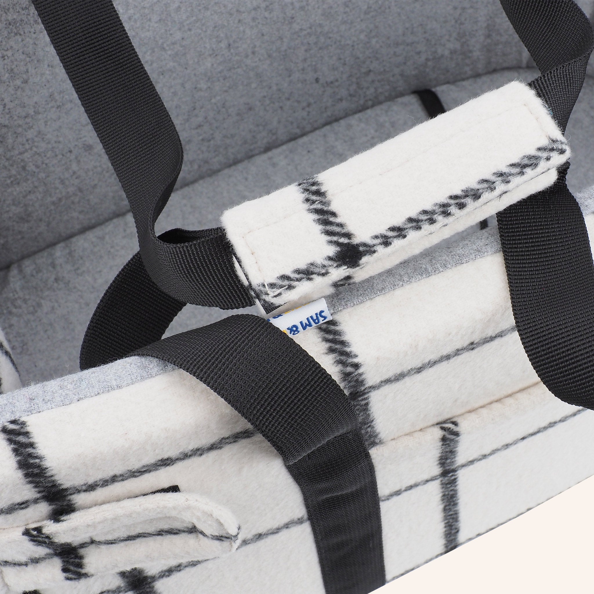 Hundetasche AMY - Stil und Funktionalität in einem