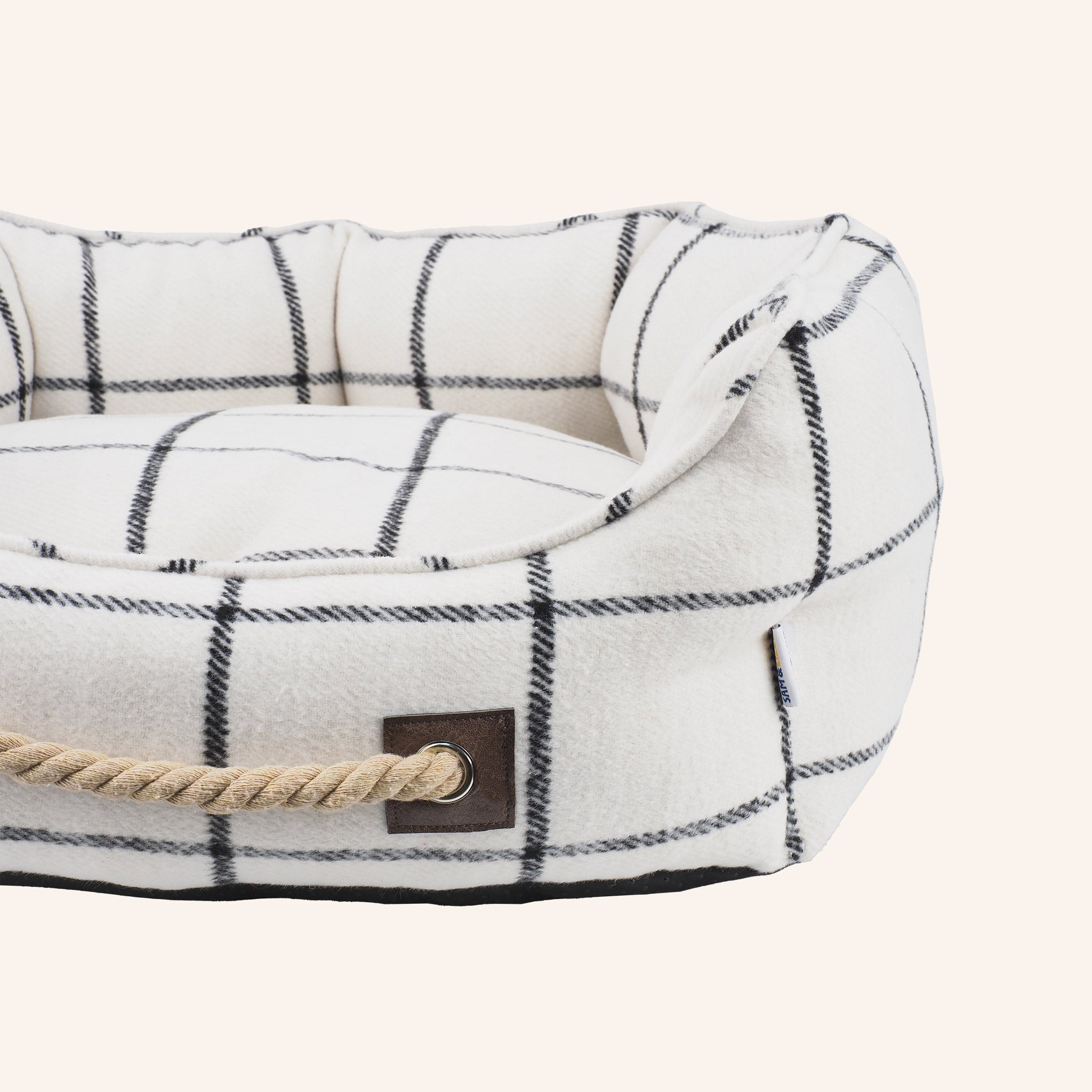 Hundebett KYRA - Wandelbarer Rückzugsort